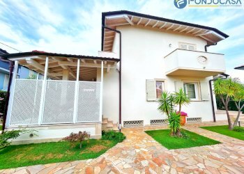 facciata - Villa Via Montanara, Pietrasanta - foto 4