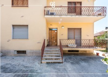 Foto 22 - Attic Via Francesco Vella
 
6, Ciampino - photo 22