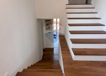 Scale - Casa semi indipendente contrada lupara
 
16/a, Campobasso - foto 19