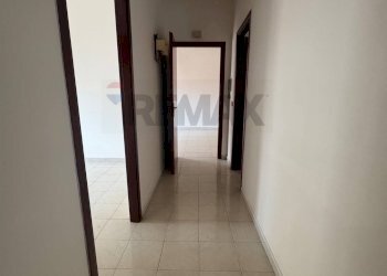 Hall / corridoio - Trilocale Via Andrea Anfuso
 
12, Palermo - foto 15