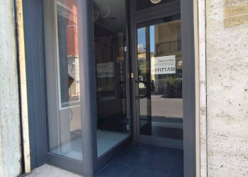 Foto 1 - Commercial Activity Mirandola - photo 1