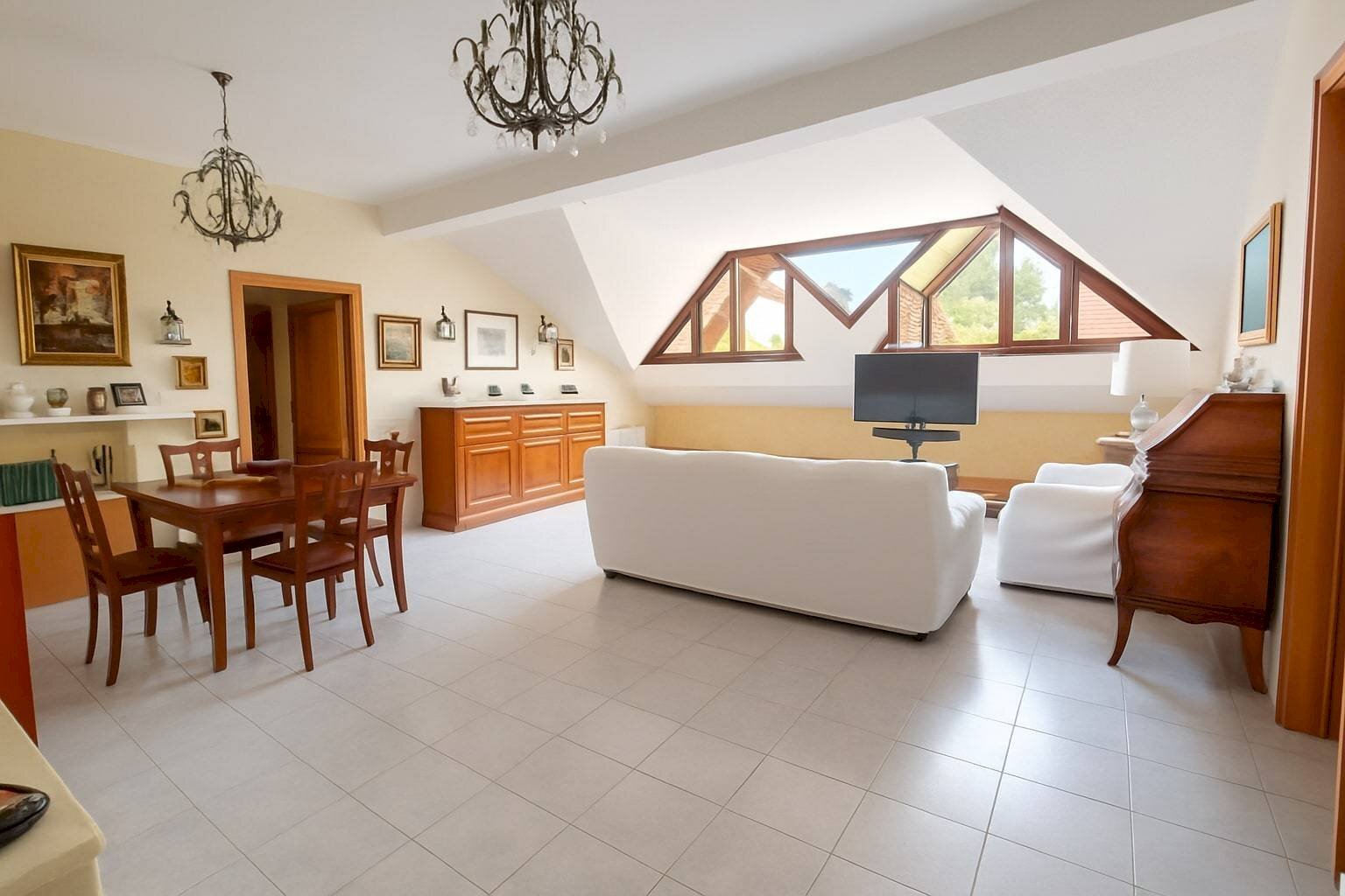 Foto 1 - Appartamento Via Enea
 
28, Anzio - foto 1