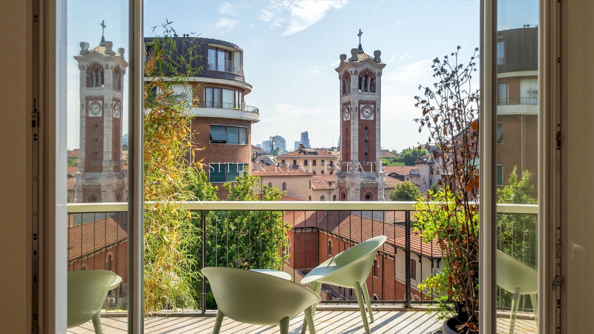 Foto 1 - Quadrilocale Via Antonio Canova
 
15, Milano - foto 1