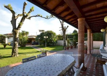Veranda - Villa via Francesco Carrara, Forte dei Marmi - photo 6