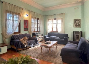 Soggiorno - Villa via Arezzo, Massa - foto 7