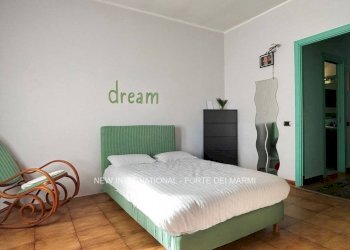 Camera da letto - Villa via Arezzo, Massa - foto 14