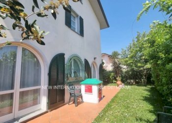 Giardino - Villa via Fossone, Massa - foto 4