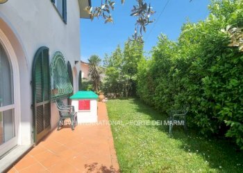 Giardino - Villa via Fossone, Massa - foto 6