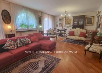 Soggiorno - Villa via Fossone, Massa - foto 13