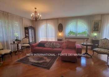 Soggiorno - Villa via Fossone, Massa - foto 16