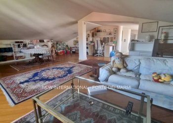 Mansarda - Villa via Fossone, Massa - foto 29