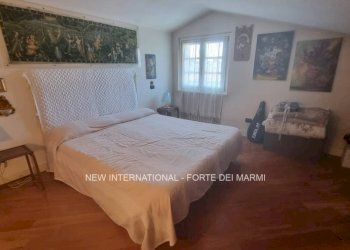 Mansarda - Villa via Fossone, Massa - foto 32