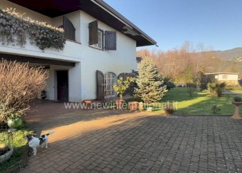 Facciata - Villa via Bregoscia, Montignoso - foto 7