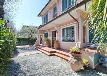 Facciata - Villa via Palestro, Forte dei Marmi - foto 5