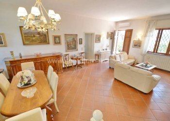 Soggiorno - Villa via Palestro, Forte dei Marmi - foto 9