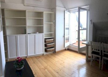 Stanza arredata - Bilocale via Pietro Giannone, 9, Milano - foto 14