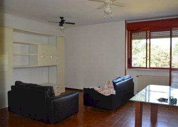 Salone - Trilocale via Giuseppe Di Vittorio, 71, Vergiate - foto 2