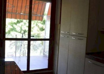 Cucina - Trilocale via Giuseppe Di Vittorio, 71, Vergiate - foto 7