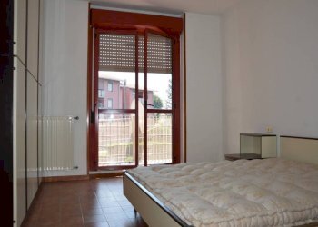 Camera da letto - Trilocale via Giuseppe Di Vittorio, 71, Vergiate - foto 18