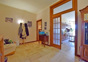 Ingresso - Appartamento via San Bernolfo, 6, Mondovì - foto 9