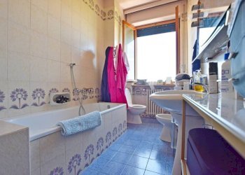 Bagno - Appartamento via San Bernolfo, 6, Mondovì - foto 14