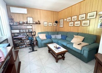 Salone - Villa via Papa Giovanni XXIII, Borgo Ticino - foto 4