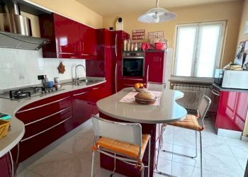 Cucina - Villa via Papa Giovanni XXIII, Borgo Ticino - foto 8