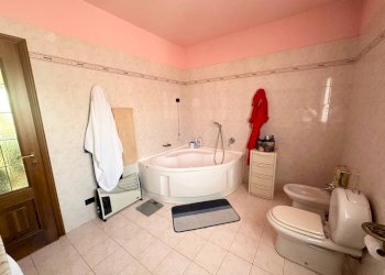 Bagno - Villa via Papa Giovanni XXIII, Borgo Ticino - foto 28