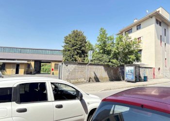 Zona - Capannone via Enrico Cosenz, 18, Milano - foto 16