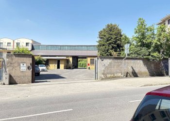 Zona - Capannone via Enrico Cosenz, 18, Milano - foto 17