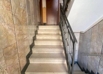 Interno palazzo - Quadrilocale via Guglielmo Baldessano, 32, Carmagnola - foto 3