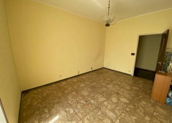 Camera da letto - Quadrilocale via Guglielmo Baldessano, 32, Carmagnola - foto 6