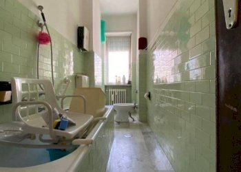 Bagno - Quadrilocale via Guglielmo Baldessano, 32, Carmagnola - foto 8