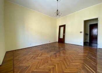 Camera da letto - Quadrilocale via Guglielmo Baldessano, 32, Carmagnola - foto 21