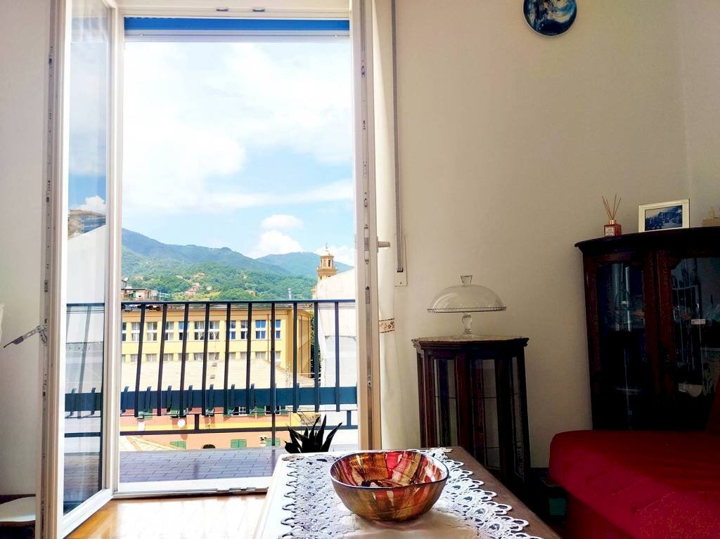 Terrazzo - Trilocale via Gastone Pisoni, 31, Genova (zona Sampierdarena) - foto 2