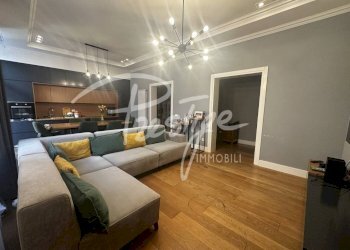 Salone - Appartamento via Nino Bixio, La Spezia - foto 4