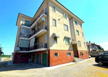 Facciata - Bilocale viale dei Cedri, 22, Villanova d'Asti - foto 1