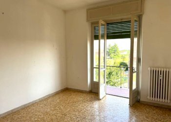 Camera da letto - Bilocale viale dei Cedri, 22, Villanova d'Asti - foto 6