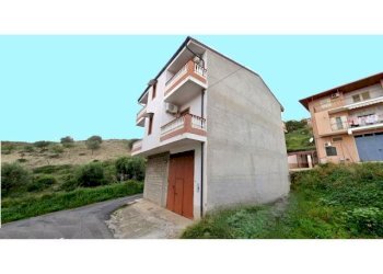 Casa semi indipendente Rocca di Neto - foto 5