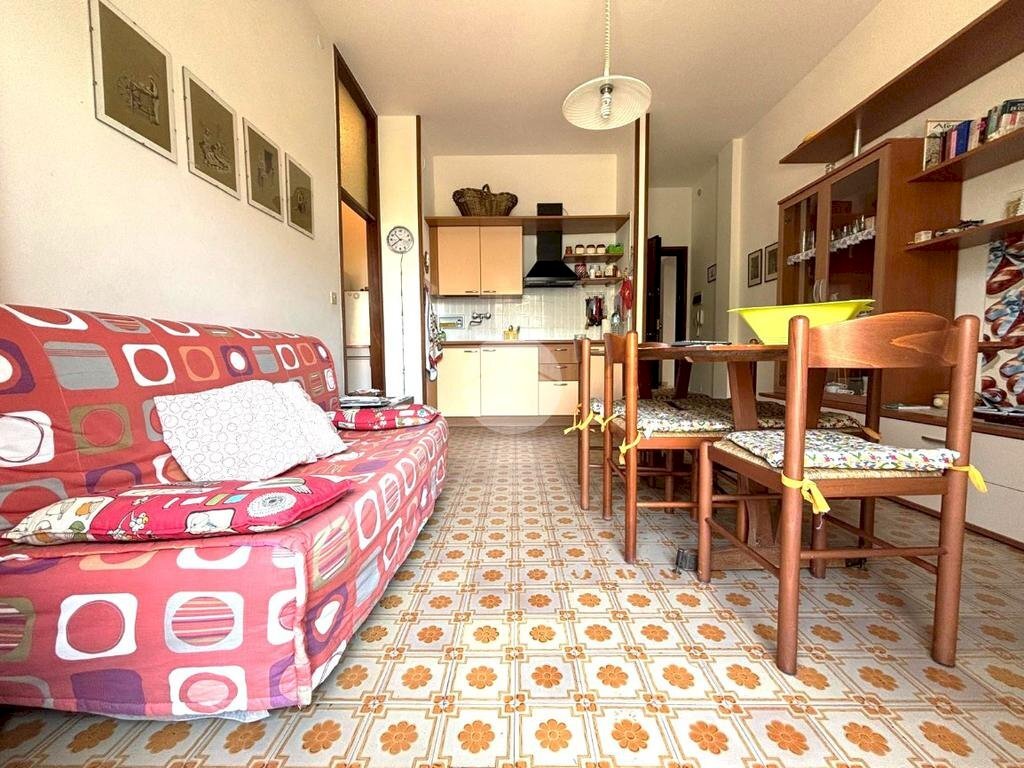 Bilocale Viale Raffaello Sanzio, Cesenatico - foto 1