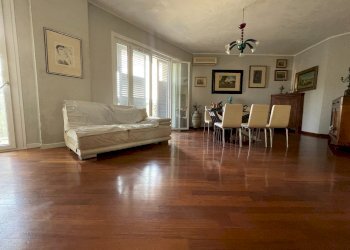 Apartment Reggio nell'Emilia - photo 5