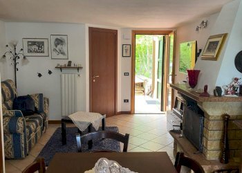 Villa a Schiera Casteldelci - foto 3