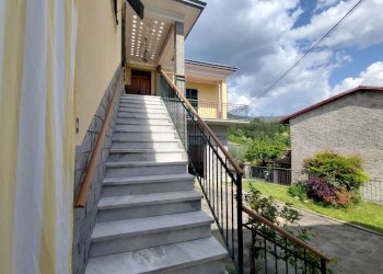 Porzione di casa Bagnone - foto 39