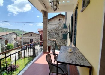 Porzione di casa Bagnone - foto 42