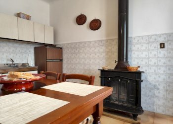 Porzione di casa Bagnone - foto 64