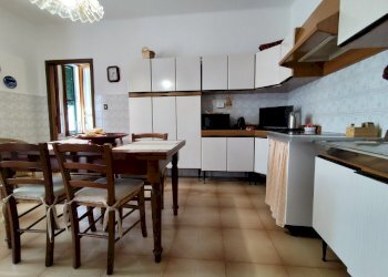 Porzione di casa Bagnone - foto 68