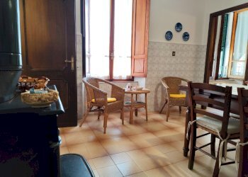 Porzione di casa Bagnone - foto 72