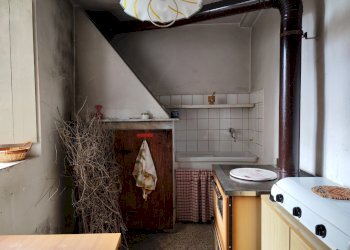 Porzione di casa Bagnone - foto 91