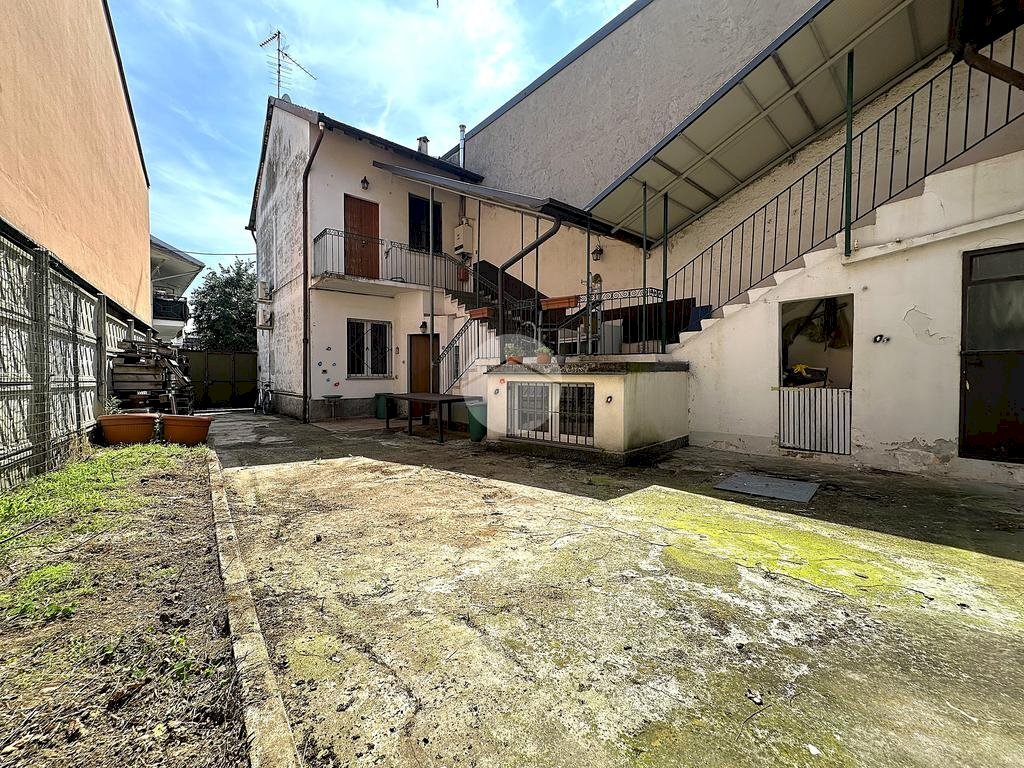 Independent house Via Trieste, Santo Stefano Ticino - photo 2