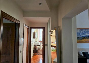 Three-room apartment Terni - photo 10